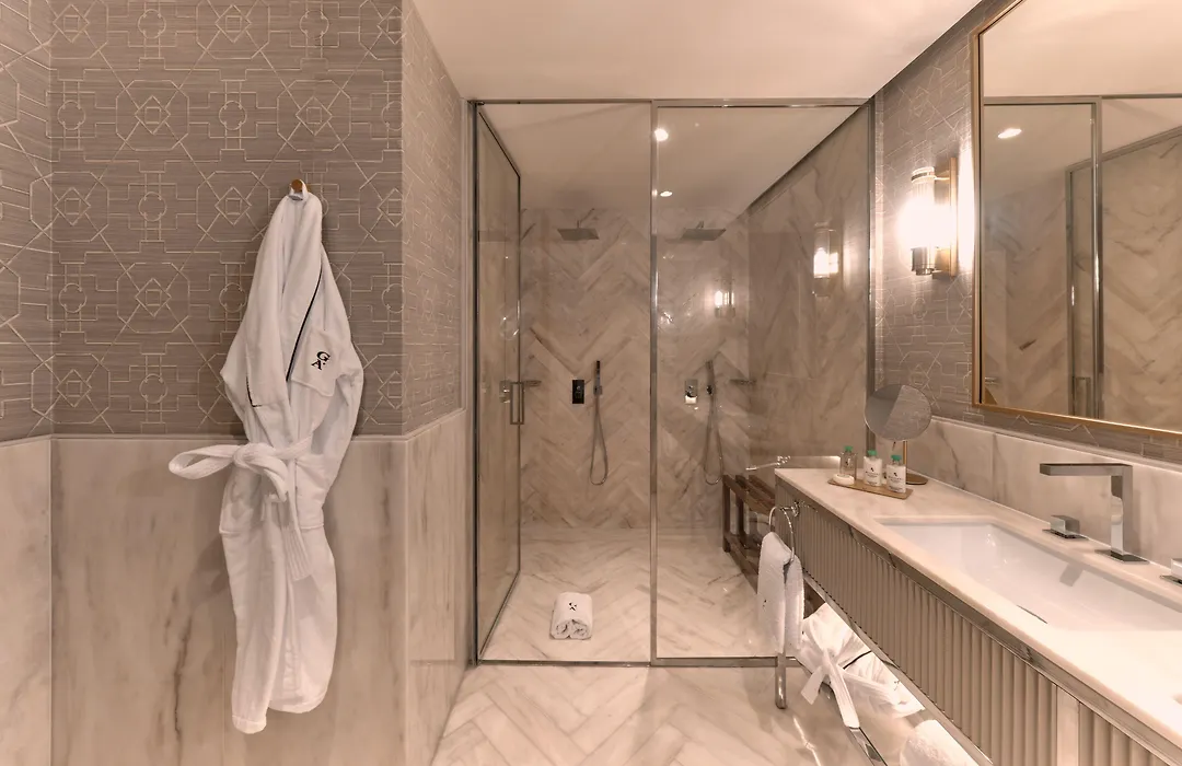 G.A Palace Hotel-1